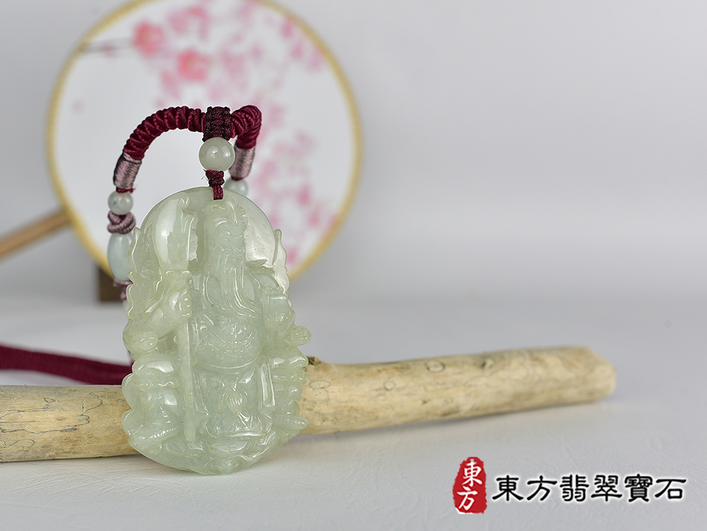 翡翠關公項鍊玉珮(關聖帝君:關公牌A貨翡翠關公玉珮、緬甸玉關公玉墜)。關公,KG692。客製化訂做各種翡翠關公吊墜玉珮項鍊。★附A貨翡翠雙證書 4.jpg