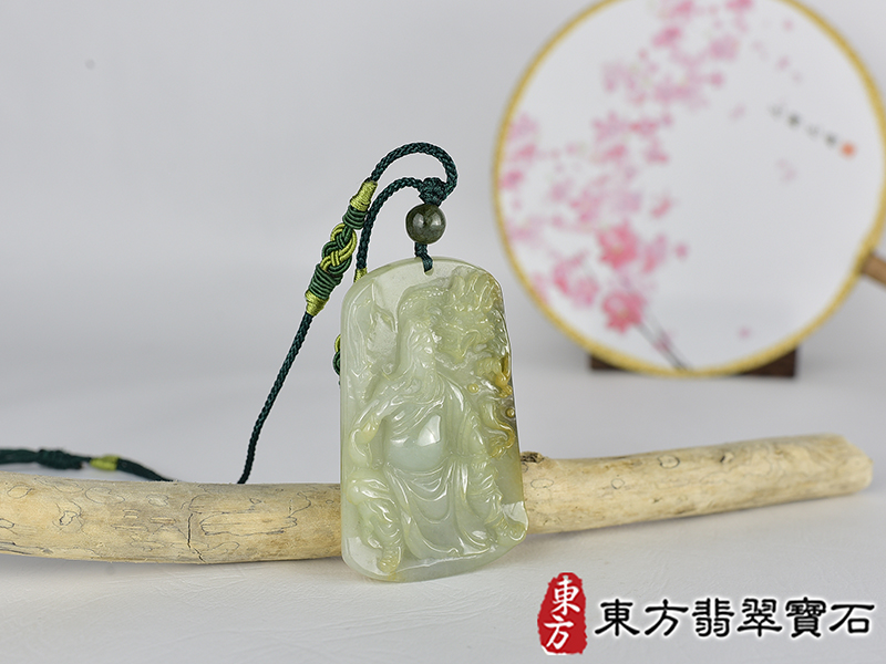 翡翠關公項鍊玉珮(關聖帝君:關公牌A貨翡翠關公玉珮、緬甸玉關公玉墜)。關公,KG737。客製化訂做各種翡翠關公吊墜玉珮項鍊。★附A貨翡翠雙證書 2.jpg