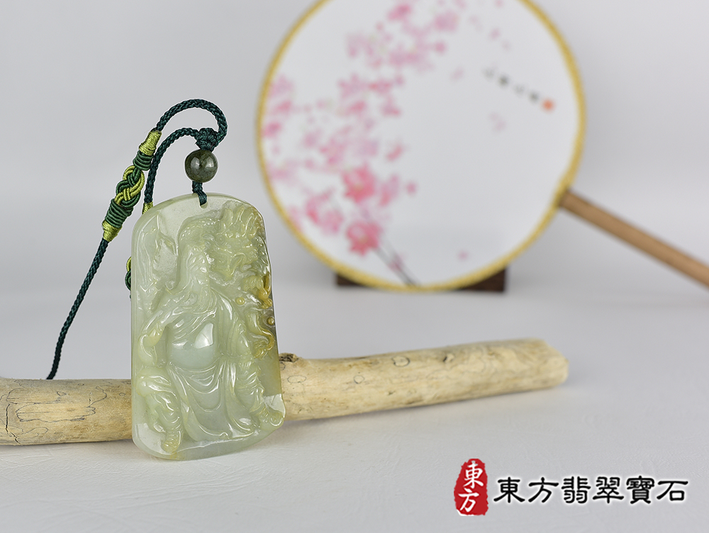 翡翠關公項鍊玉珮(關聖帝君:關公牌A貨翡翠關公玉珮、緬甸玉關公玉墜)。關公,KG737。客製化訂做各種翡翠關公吊墜玉珮項鍊。★附A貨翡翠雙證書 4.jpg