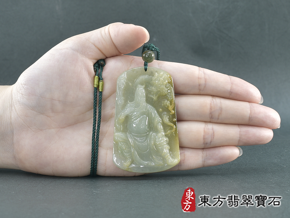 翡翠關公項鍊玉珮(關聖帝君:關公牌A貨翡翠關公玉珮、緬甸玉關公玉墜)。關公,KG737。客製化訂做各種翡翠關公吊墜玉珮項鍊。★附A貨翡翠雙證書 5.jpg