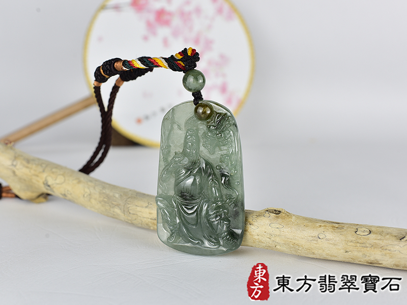 翡翠關公項鍊玉珮(關聖帝君:關公牌A貨翡翠關公玉珮、緬甸玉關公玉墜)。關公,KG738。客製化訂做各種翡翠關公吊墜玉珮項鍊。★附A貨翡翠雙證書 1.jpg