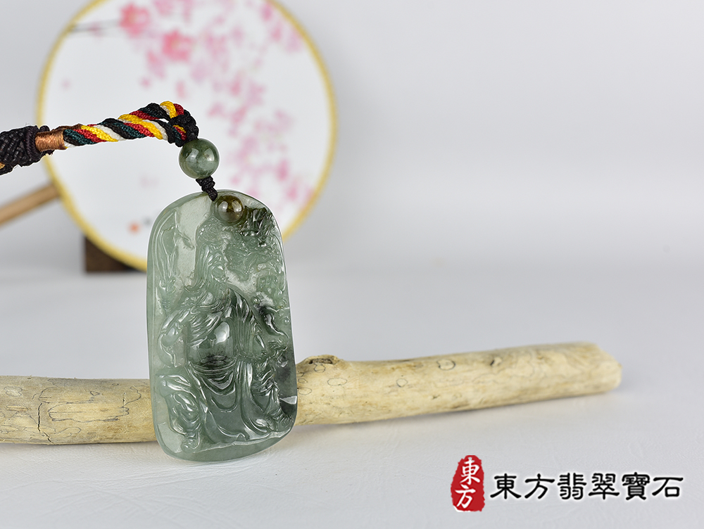 翡翠關公項鍊玉珮(關聖帝君:關公牌A貨翡翠關公玉珮、緬甸玉關公玉墜)。關公,KG738。客製化訂做各種翡翠關公吊墜玉珮項鍊。★附A貨翡翠雙證書 4.jpg