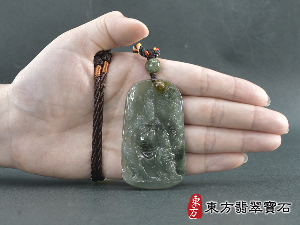 翡翠關公項鍊玉珮(關聖帝君:關公牌A貨翡翠關公玉珮、緬甸玉關公玉墜)。關公,KG738。客製化訂做各種翡翠關公吊墜玉珮項鍊。★附A貨翡翠雙證書 5.jpg