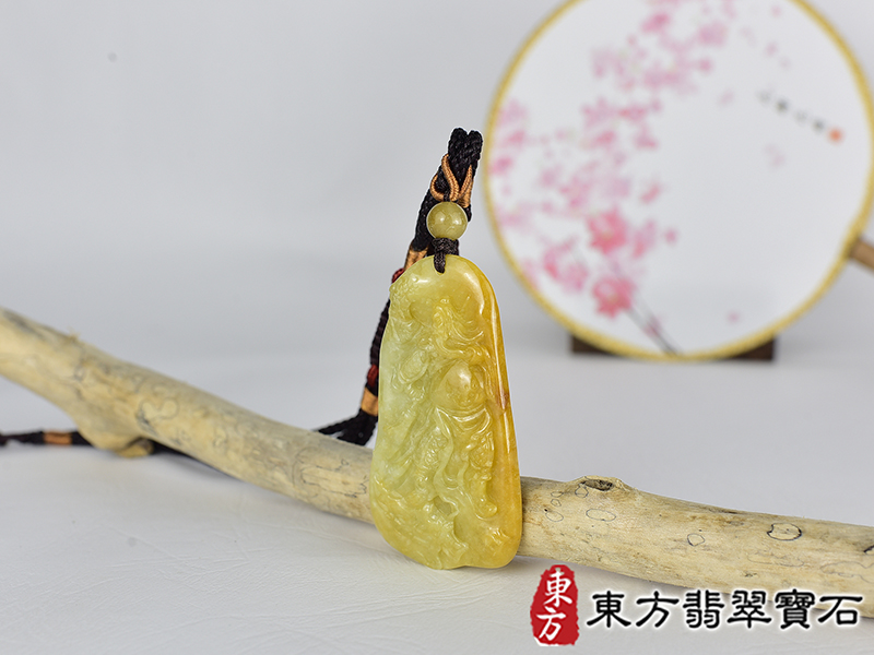 翡翠關公項鍊玉珮(關聖帝君:關公牌A貨翡翠關公玉珮、緬甸玉關公玉墜)。關公,KG742。客製化訂做各種翡翠關公吊墜玉珮項鍊。★附A貨翡翠雙證書 1.jpg