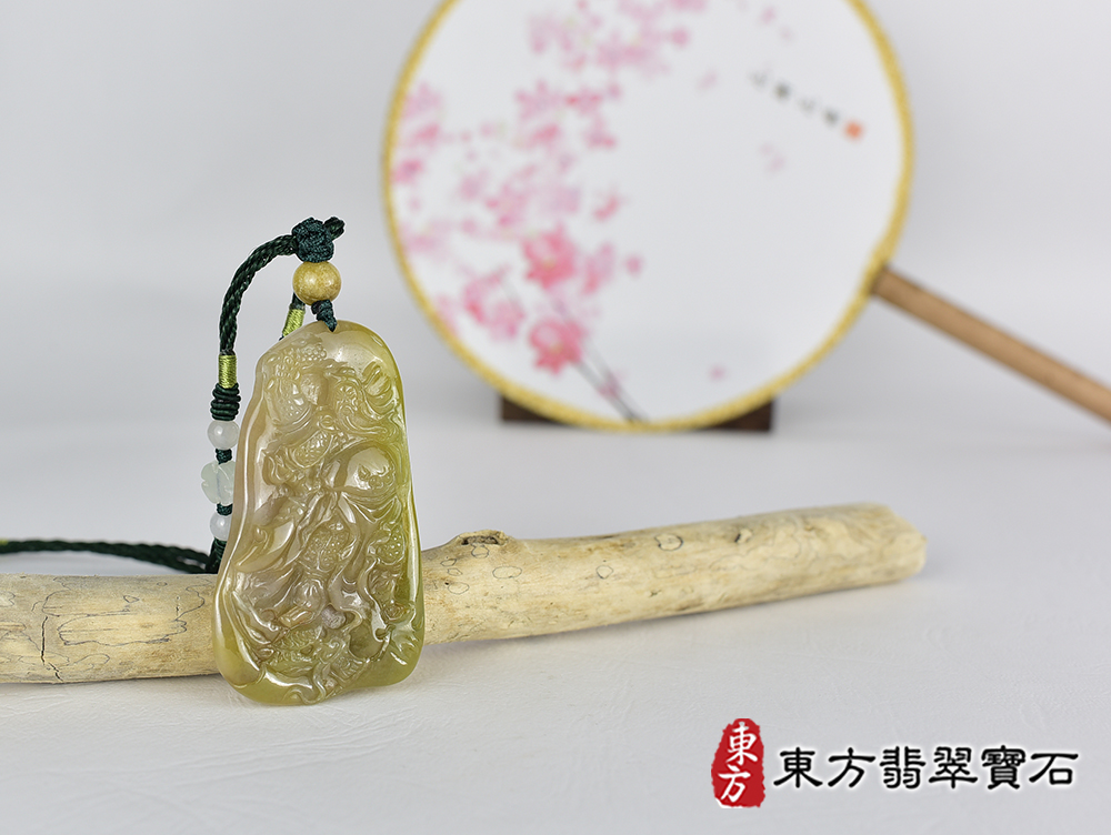 翡翠關公項鍊玉珮(關聖帝君:關公牌A貨翡翠關公玉珮、緬甸玉關公玉墜)。關公,KG743。客製化訂做各種翡翠關公吊墜玉珮項鍊。★附A貨翡翠雙證書 4.jpg