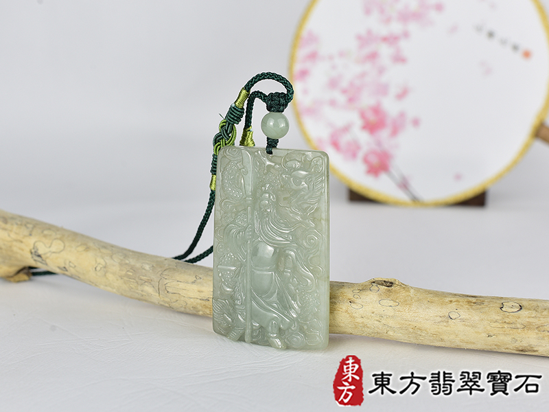 翡翠關公項鍊玉珮(關聖帝君:關公牌A貨翡翠關公玉珮、緬甸玉關公玉墜)。關公,KG746。客製化訂做各種翡翠關公吊墜玉珮項鍊。★附A貨翡翠雙證書 1.jpg