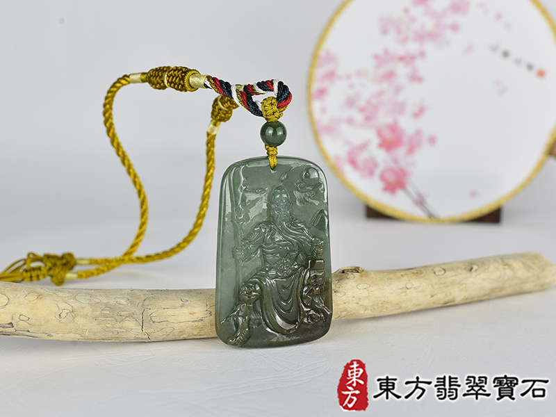 翡翠關公項鍊玉珮(關聖帝君:關公牌A貨翡翠關公玉珮、緬甸玉關公玉墜)。關公,KG754。客製化訂做各種翡翠關公吊墜玉珮項鍊。★附A貨翡翠雙證書 2.jpg
