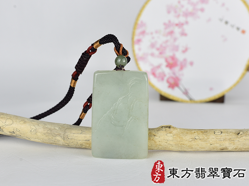 翡翠關公項鍊玉珮(關聖帝君:關公牌A貨翡翠關公玉珮、緬甸玉關公玉墜)。關公,KG755。客製化訂做各種翡翠關公吊墜玉珮項鍊。★附A貨翡翠雙證書 3.jpg