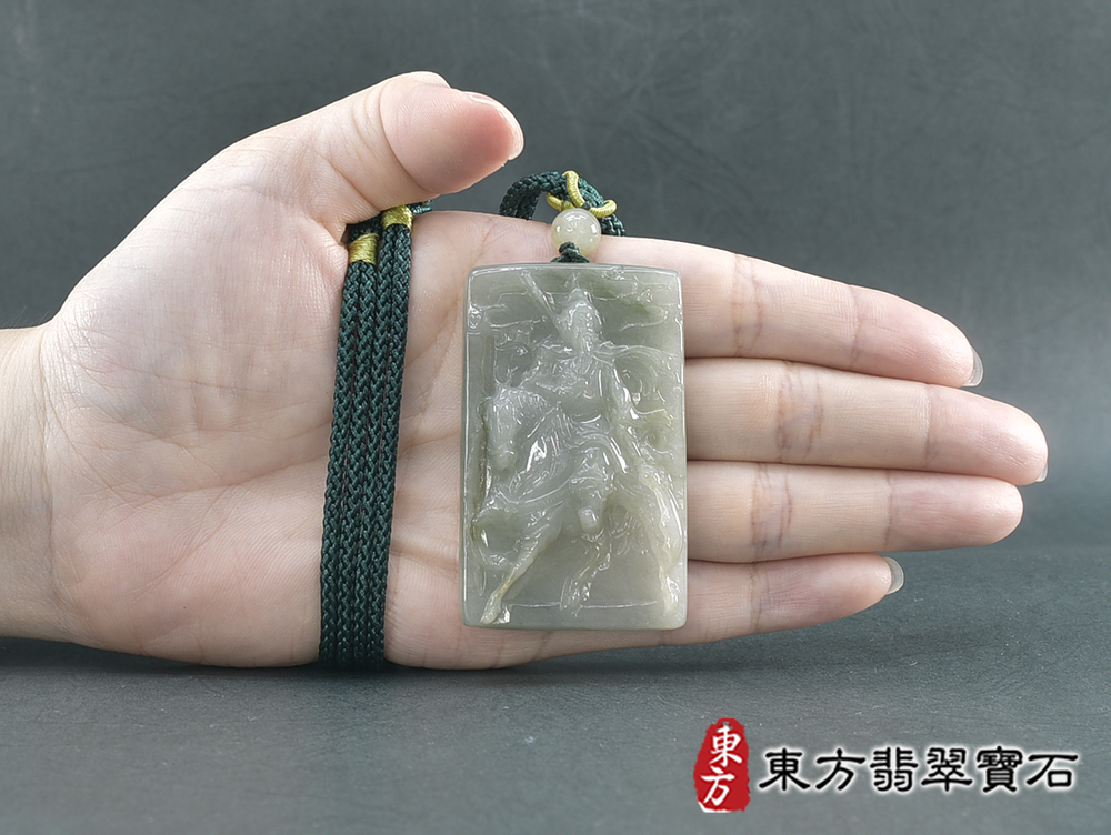 翡翠關公項鍊玉珮(關聖帝君:關公牌A貨翡翠關公玉珮、緬甸玉關公玉墜)。關公,KG756。客製化訂做各種翡翠關公吊墜玉珮項鍊。★附A貨翡翠雙證書 5.jpg