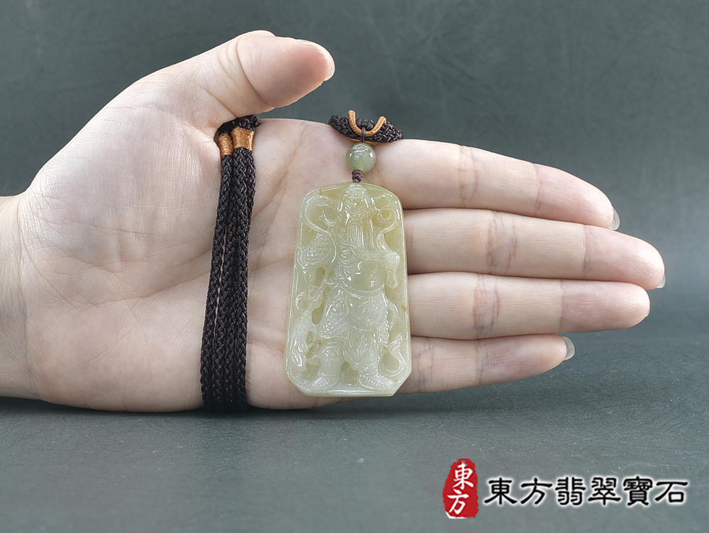 翡翠關公項鍊玉珮(關聖帝君:關公牌A貨翡翠關公玉珮、緬甸玉關公玉墜)。關公,KG757。客製化訂做各種翡翠關公吊墜玉珮項鍊。★附A貨翡翠雙證書 5.jpg