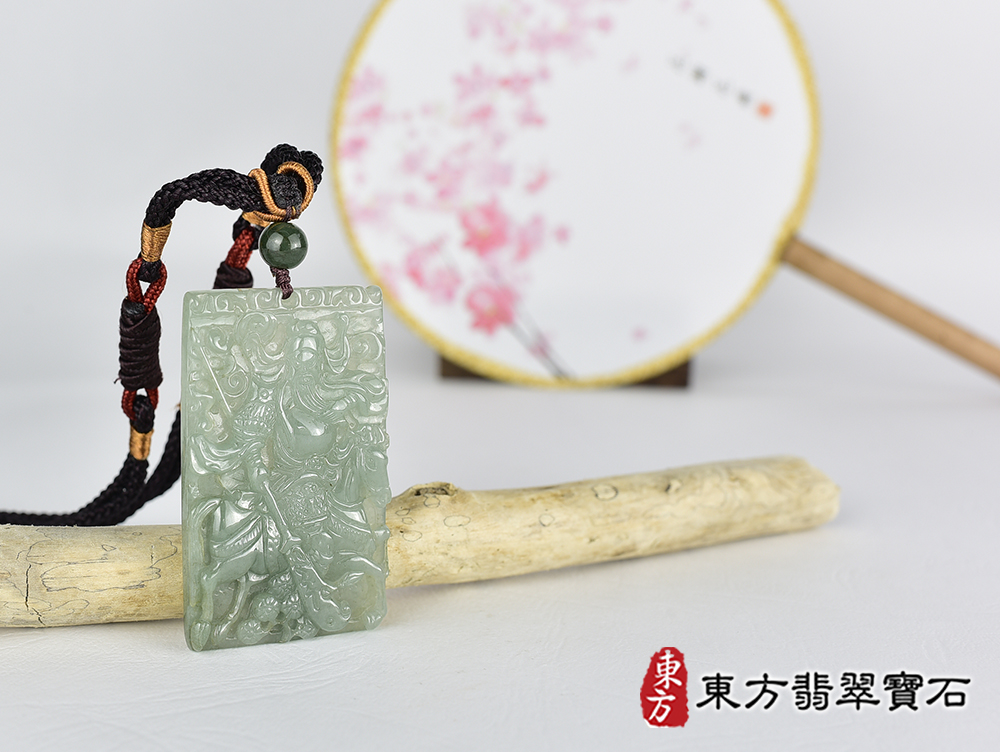 翡翠關公項鍊玉珮(關聖帝君:關公牌A貨翡翠關公玉珮、緬甸玉關公玉墜)。關公,KG759。客製化訂做各種翡翠關公吊墜玉珮項鍊。★附A貨翡翠雙證書 4.jpg