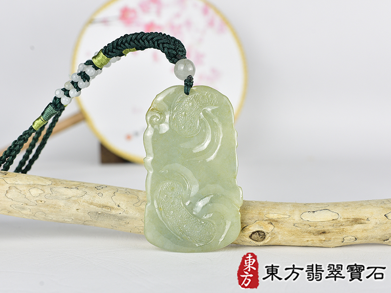 翡翠關公項鍊玉珮(關聖帝君:關公牌A貨翡翠關公玉珮、緬甸玉關公玉墜)。關公,KG768。客製化訂做各種翡翠關公吊墜玉珮項鍊。★附A貨翡翠雙證書 3.jpg