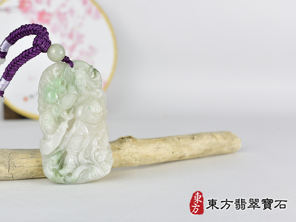 翡翠關公項鍊玉珮(關聖帝君:關公牌A貨翡翠關公玉珮、緬甸玉關公玉墜)。關公,KG769。客製化訂做各種翡翠關公吊墜玉珮項鍊。★附A貨翡翠雙證書 4.jpg