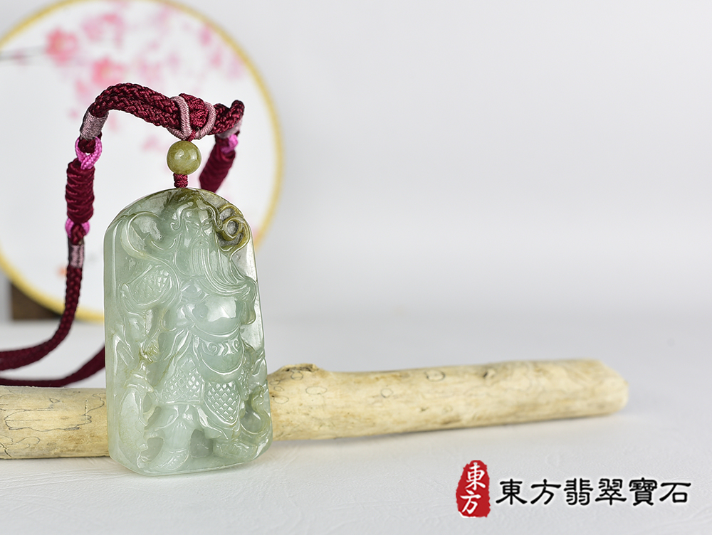 翡翠關公項鍊玉珮(關聖帝君:關公牌A貨翡翠關公玉珮、緬甸玉關公玉墜)。關公,KG772。客製化訂做各種翡翠關公吊墜玉珮項鍊。★附A貨翡翠雙證書 4.jpg