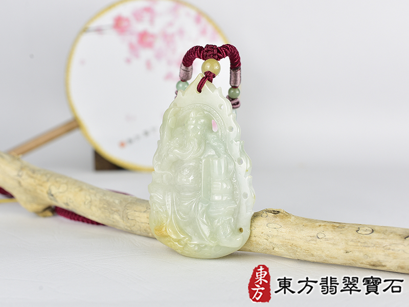 翡翠關公項鍊玉珮(關聖帝君:關公牌A貨翡翠關公玉珮、緬甸玉關公玉墜)。關公,KG778。客製化訂做各種翡翠關公吊墜玉珮項鍊。★附A貨翡翠雙證書 1.jpg