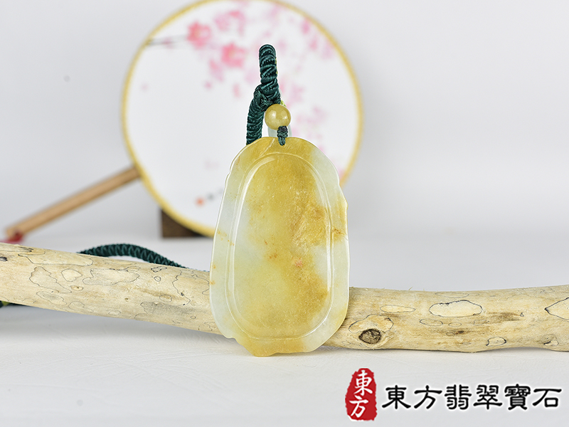 翡翠關公項鍊玉珮(關聖帝君:關公牌A貨翡翠關公玉珮、緬甸玉關公玉墜)。關公,KG780。客製化訂做各種翡翠關公吊墜玉珮項鍊。★附A貨翡翠雙證書 3.jpg