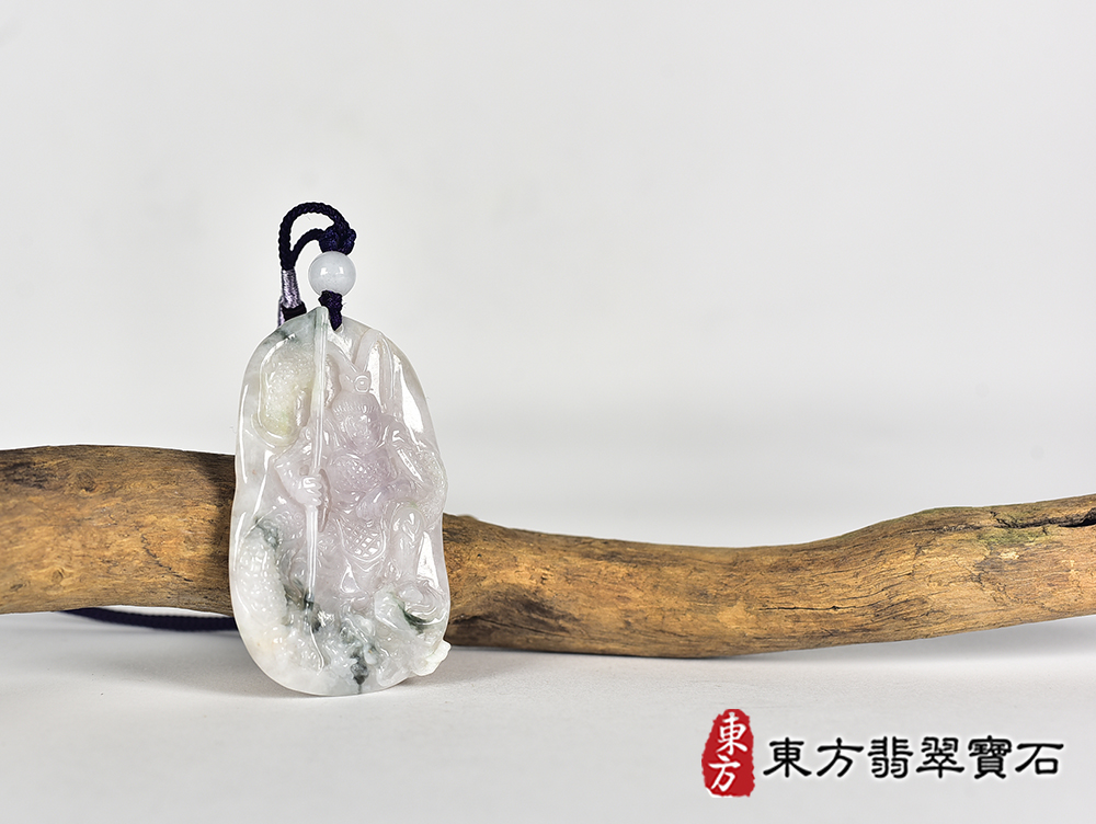 翡翠齊天大聖項鍊玉珮(齊天大聖:齊天大聖牌A貨翡翠齊天大聖玉珮、緬甸玉齊天大聖玉墜)。淡綠色糯種齊天大聖,KN256。客製化訂做各種翡翠齊天大聖吊墜玉珮項鍊。★附A貨翡翠雙證書 4.jpg