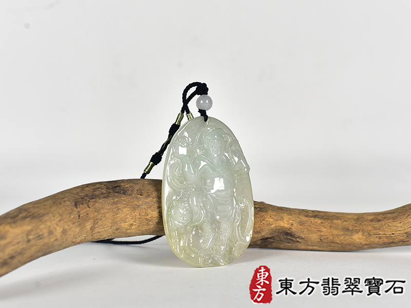 翡翠張天師項鍊玉珮(張天師:張天師牌A貨翡翠張天師玉珮、緬甸玉張天師玉墜)。淡綠色糯種張天師,KN265。客製化訂做各種翡翠張天師吊墜玉珮項鍊。★附A貨翡翠雙證書 2.jpg