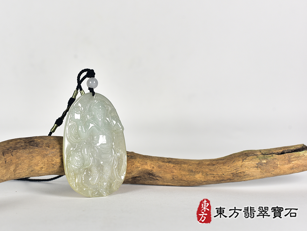 翡翠張天師項鍊玉珮(張天師:張天師牌A貨翡翠張天師玉珮、緬甸玉張天師玉墜)。淡綠色糯種張天師,KN265。客製化訂做各種翡翠張天師吊墜玉珮項鍊。★附A貨翡翠雙證書 4.jpg