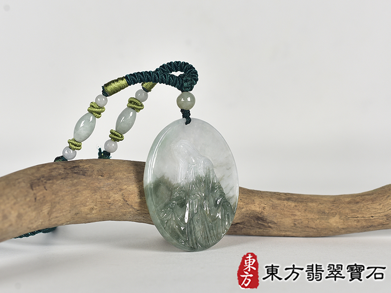 翡翠耶穌基督項鍊玉珮(耶穌基督:耶穌基督牌翡翠耶穌基督玉珮、緬甸玉耶穌基督玉墜)。耶穌基督,KN287。客製化訂做各種翡翠耶穌基督吊墜玉珮項鍊。★附A貨翡翠雙證書 2.jpg