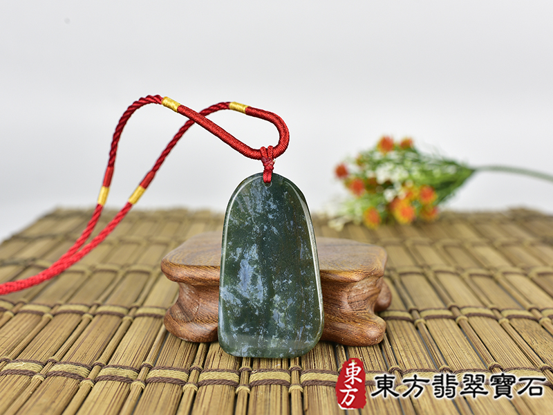 水草玉媽祖項鍊玉珮(天上聖母:媽祖牌水草玉媽祖玉珮、水草玉媽祖玉墜)。水草玉媽祖,MD270。客製化訂做各種水草玉媽祖吊墜玉珮項鍊。★附東方翡翠寶石保證卡 3.jpg