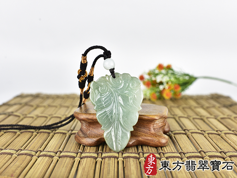 翡翠鼠項鍊玉珮(金錢鼠:鼠牌A貨翡翠鼠玉珮、緬甸玉鼠玉墜、鼠十二生肖項鍊)。綠色糯種翡鼠,MU088。客製化訂做各種翡翠鼠吊墜玉珮項鍊。★附A貨翡翠雙證書 3.jpg