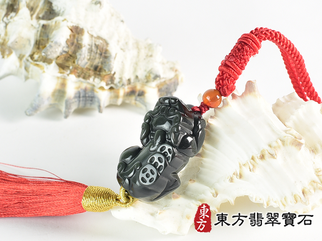 炫彩黑曜石貔貅項鍊玉珮(招財貔貅:貔貅牌黑曜石貔貅玉珮、黑曜石貔貅玉墜)。黑曜石貔貅,PF864。客製化訂做各種黑曜石貔貅吊墜玉珮項鍊。★東方翡翠寶石保證卡 4.jpg