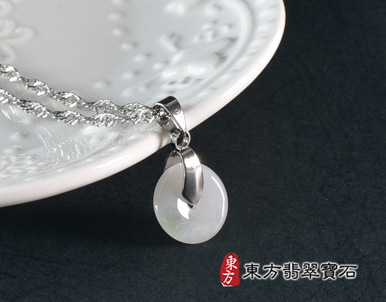 翡翠平安扣項鍊玉珮(平安富貴:平安扣牌A貨翡翠平安扣玉珮、緬甸玉平安扣玉墜)。糯豆種平安扣,PN609。客製化訂做各種翡翠平安扣吊墜玉珮項鍊。★附A貨翡翠雙證書 0.jpg