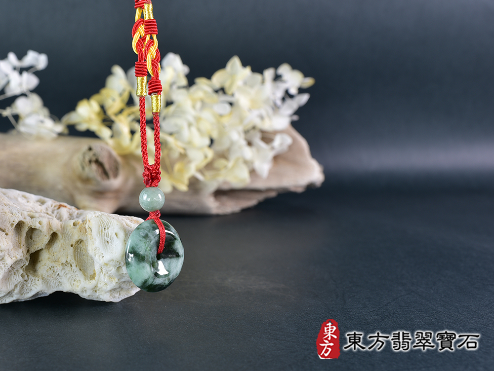 翡翠平安扣項鍊玉珮(平安富貴:平安扣牌A貨翡翠平安扣玉珮、緬甸玉平安扣玉墜)。糯豆種平安扣,PN635。客製化訂做各種翡翠平安扣吊墜玉珮項鍊。★附A貨翡翠雙證書 6.jpg