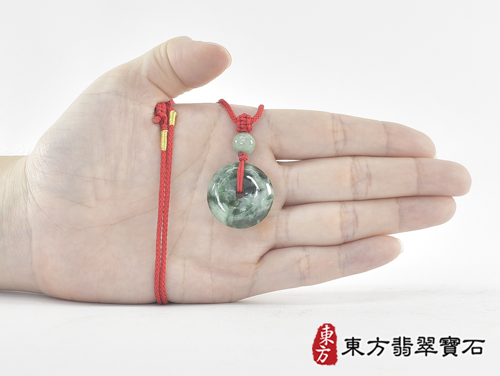 翡翠平安扣項鍊玉珮(平安富貴:平安扣牌A貨翡翠平安扣玉珮、緬甸玉平安扣玉墜)。糯豆種平安扣,PN635。客製化訂做各種翡翠平安扣吊墜玉珮項鍊。★附A貨翡翠雙證書 7.jpg