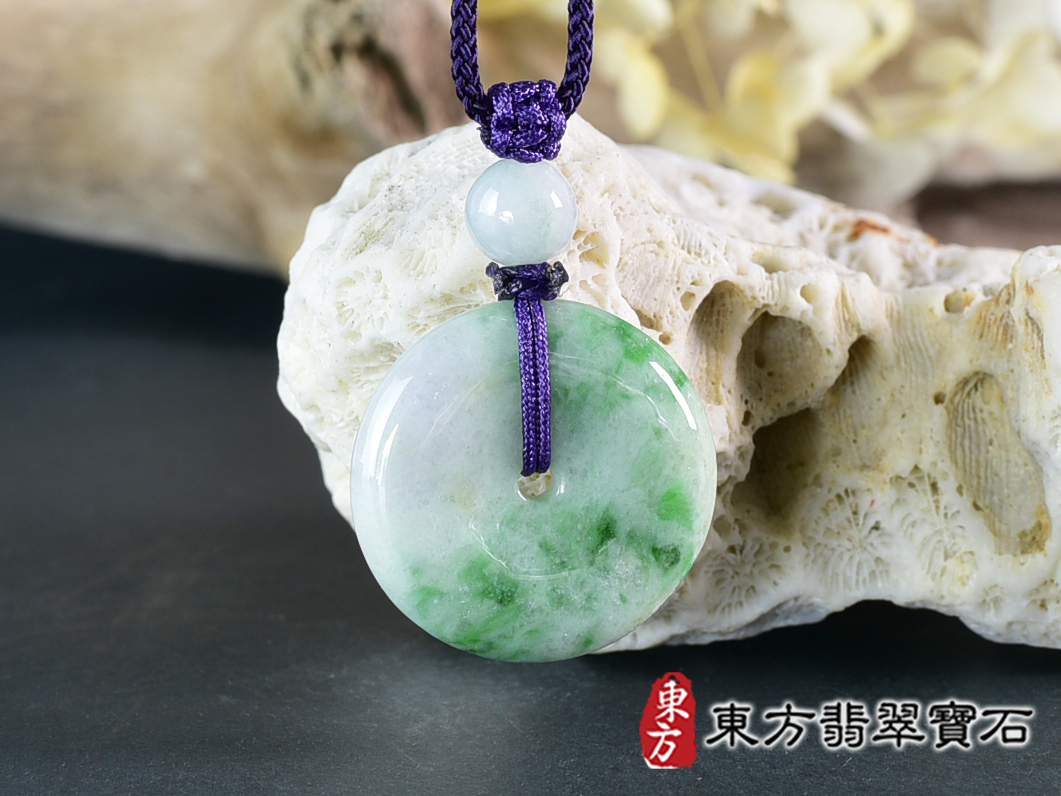 翡翠平安扣項鍊玉珮(平安富貴:平安扣牌A貨翡翠平安扣玉珮、緬甸玉平安扣玉墜)。糯豆種平安扣,PN638。客製化訂做各種翡翠平安扣吊墜玉珮項鍊。★附A貨翡翠雙證書 4.jpg