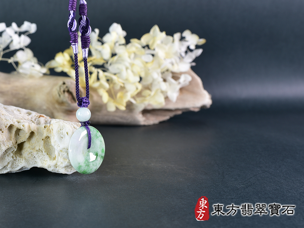 翡翠平安扣項鍊玉珮(平安富貴:平安扣牌A貨翡翠平安扣玉珮、緬甸玉平安扣玉墜)。糯豆種平安扣,PN638。客製化訂做各種翡翠平安扣吊墜玉珮項鍊。★附A貨翡翠雙證書 6.jpg