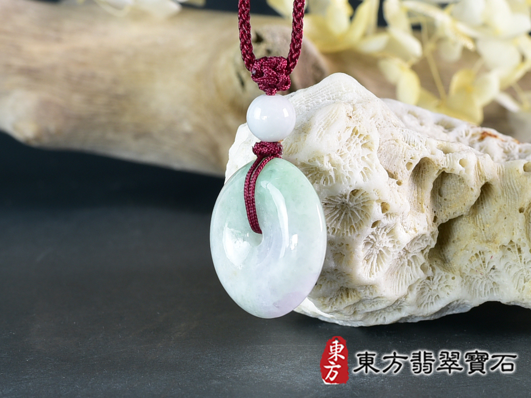 翡翠平安扣項鍊玉珮(平安富貴:平安扣牌A貨翡翠平安扣玉珮、緬甸玉平安扣玉墜)。糯豆種平安扣,PN642。客製化訂做各種翡翠平安扣吊墜玉珮項鍊。★附A貨翡翠雙證書 5.jpg