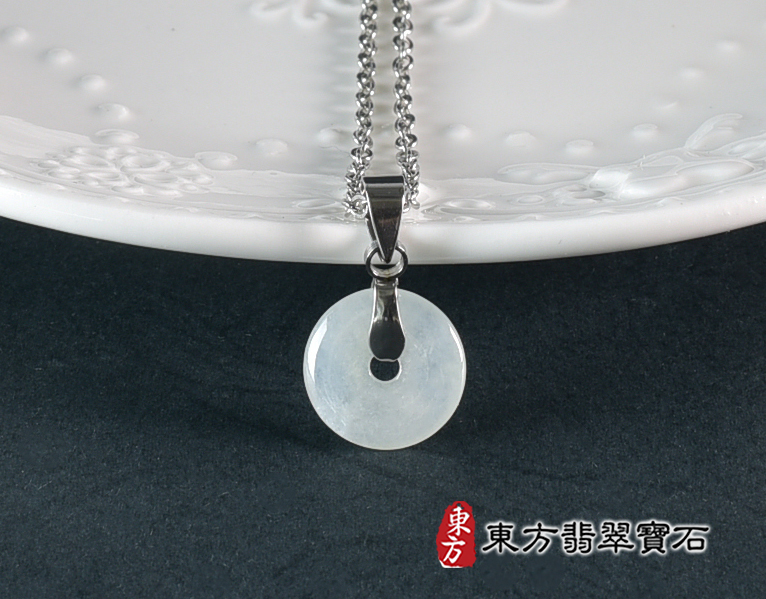 翡翠平安扣項鍊玉珮(平安富貴:平安扣牌A貨翡翠平安扣玉珮、緬甸玉平安扣玉墜)。糯豆種平安扣,PN683。客製化訂做各種翡翠平安扣吊墜玉珮項鍊。★附A貨翡翠雙證書 3.jpg