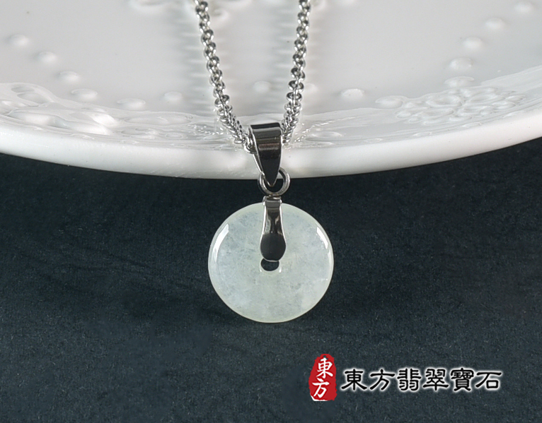 翡翠平安扣項鍊玉珮(平安富貴:平安扣牌A貨翡翠平安扣玉珮、緬甸玉平安扣玉墜)。糯豆種平安扣,PN691。客製化訂做各種翡翠平安扣吊墜玉珮項鍊。★附A貨翡翠雙證書 3.jpg