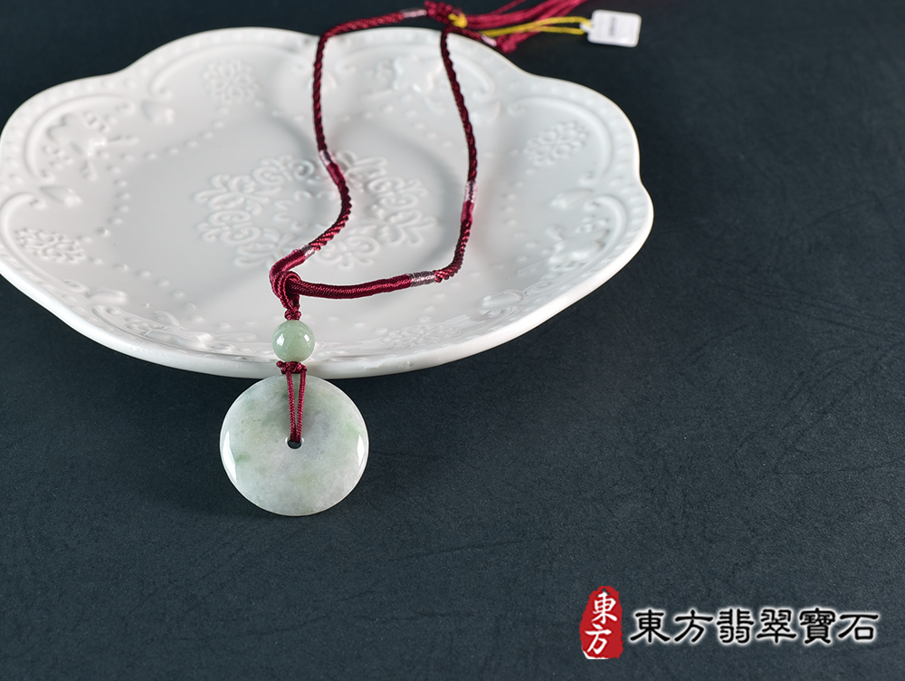 翡翠平安扣項鍊玉珮(平安富貴:平安扣牌A貨翡翠平安扣玉珮、緬甸玉平安扣玉墜)。糯豆種平安扣,PN711。客製化訂做各種翡翠平安扣吊墜玉珮項鍊。★附A貨翡翠雙證書 4.jpg