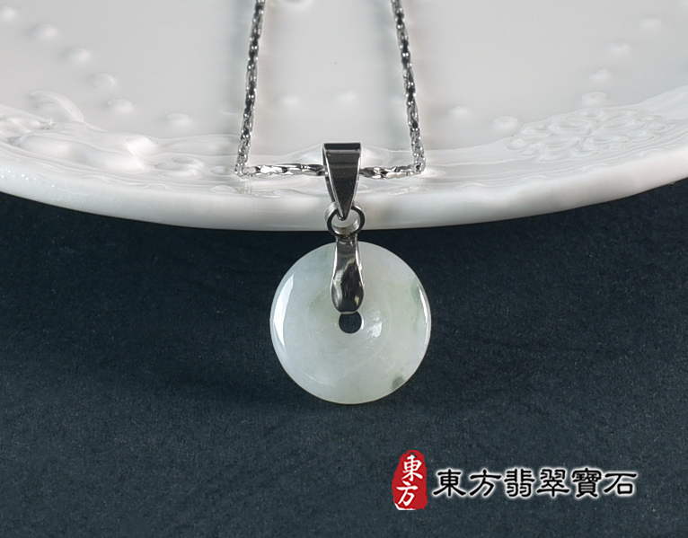 翡翠平安扣項鍊玉珮(平安富貴:平安扣牌A貨翡翠平安扣玉珮、緬甸玉平安扣玉墜)。糯豆種平安扣,PN733。客製化訂做各種翡翠平安扣吊墜玉珮項鍊。★附A貨翡翠雙證書 3.jpg