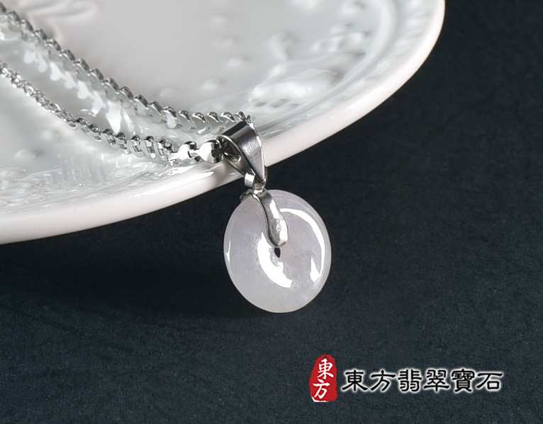 翡翠平安扣項鍊玉珮(平安富貴:平安扣牌A貨翡翠平安扣玉珮、緬甸玉平安扣玉墜)。糯豆種平安扣,PN739。客製化訂做各種翡翠平安扣吊墜玉珮項鍊。★附A貨翡翠雙證書 0.jpg