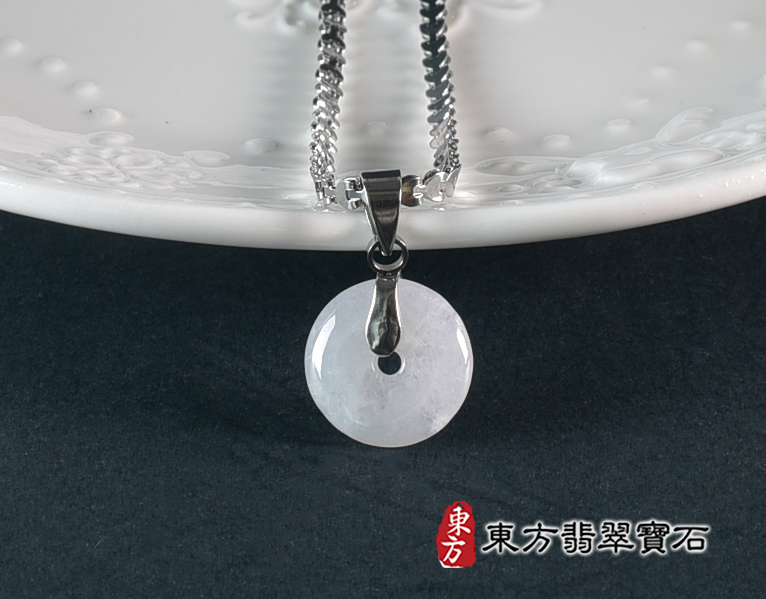 翡翠平安扣項鍊玉珮(平安富貴:平安扣牌A貨翡翠平安扣玉珮、緬甸玉平安扣玉墜)。糯豆種平安扣,PN739。客製化訂做各種翡翠平安扣吊墜玉珮項鍊。★附A貨翡翠雙證書 3.jpg