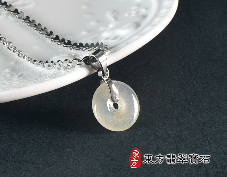 翡翠平安扣項鍊玉珮(平安富貴:平安扣牌A貨翡翠平安扣玉珮、緬甸玉平安扣玉墜)。糯豆種平安扣,PN742。客製化訂做各種翡翠平安扣吊墜玉珮項鍊。★附A貨翡翠雙證書 0.jpg