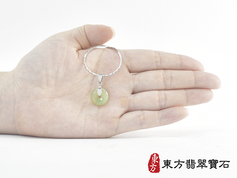 翡翠平安扣項鍊玉珮(平安富貴:平安扣牌A貨翡翠平安扣玉珮、緬甸玉平安扣玉墜)。糯豆種平安扣,PN758。客製化訂做各種翡翠平安扣吊墜玉珮項鍊。★附A貨翡翠雙證書 7.jpg