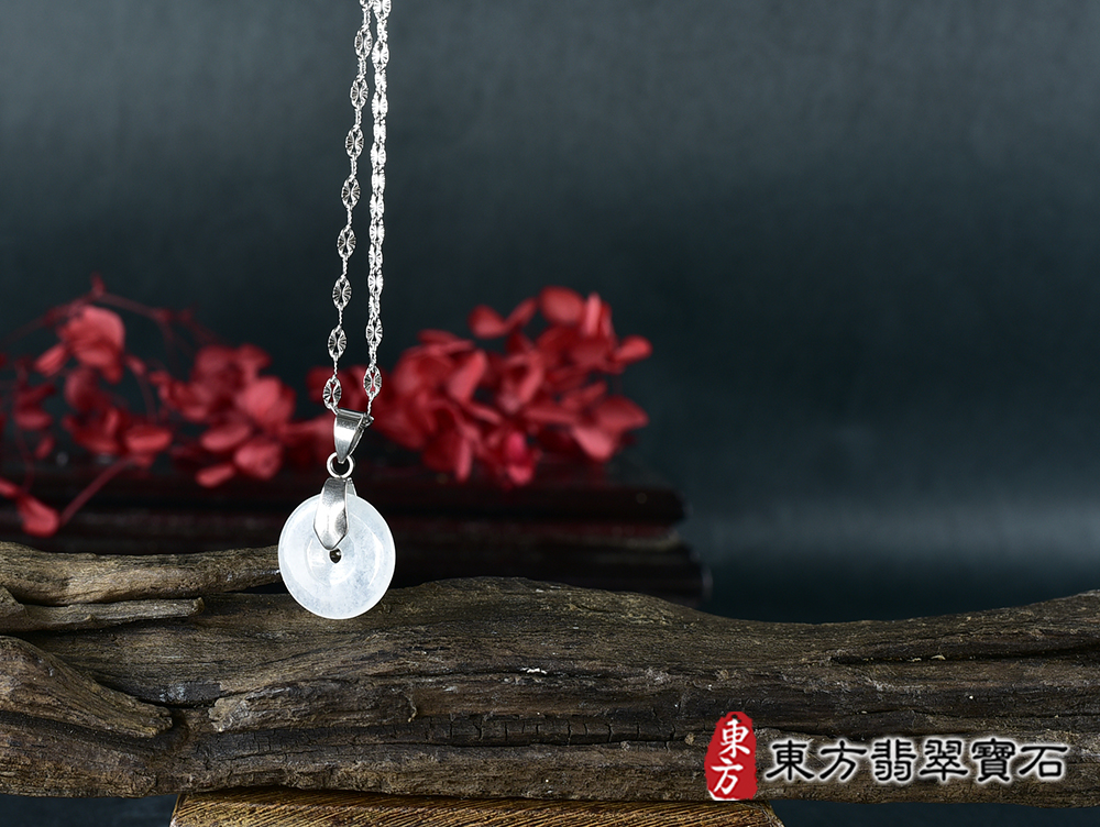 翡翠平安扣項鍊玉珮(平安富貴:平安扣牌A貨翡翠平安扣玉珮、緬甸玉平安扣玉墜)。糯豆種平安扣,PN771。客製化訂做各種翡翠平安扣吊墜玉珮項鍊。★附A貨翡翠雙證書 6.jpg