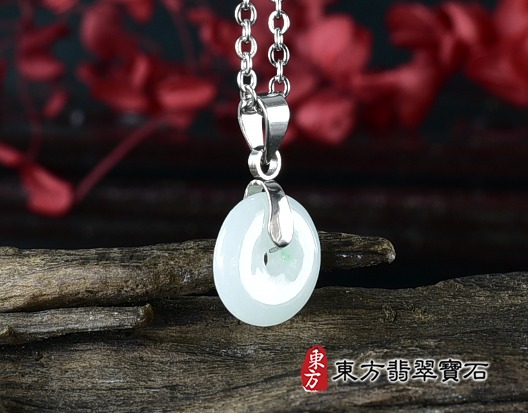 翡翠平安扣項鍊玉珮(平安富貴:平安扣牌A貨翡翠平安扣玉珮、緬甸玉平安扣玉墜)。糯豆種平安扣,PN774。客製化訂做各種翡翠平安扣吊墜玉珮項鍊。★附A貨翡翠雙證書 4.jpg