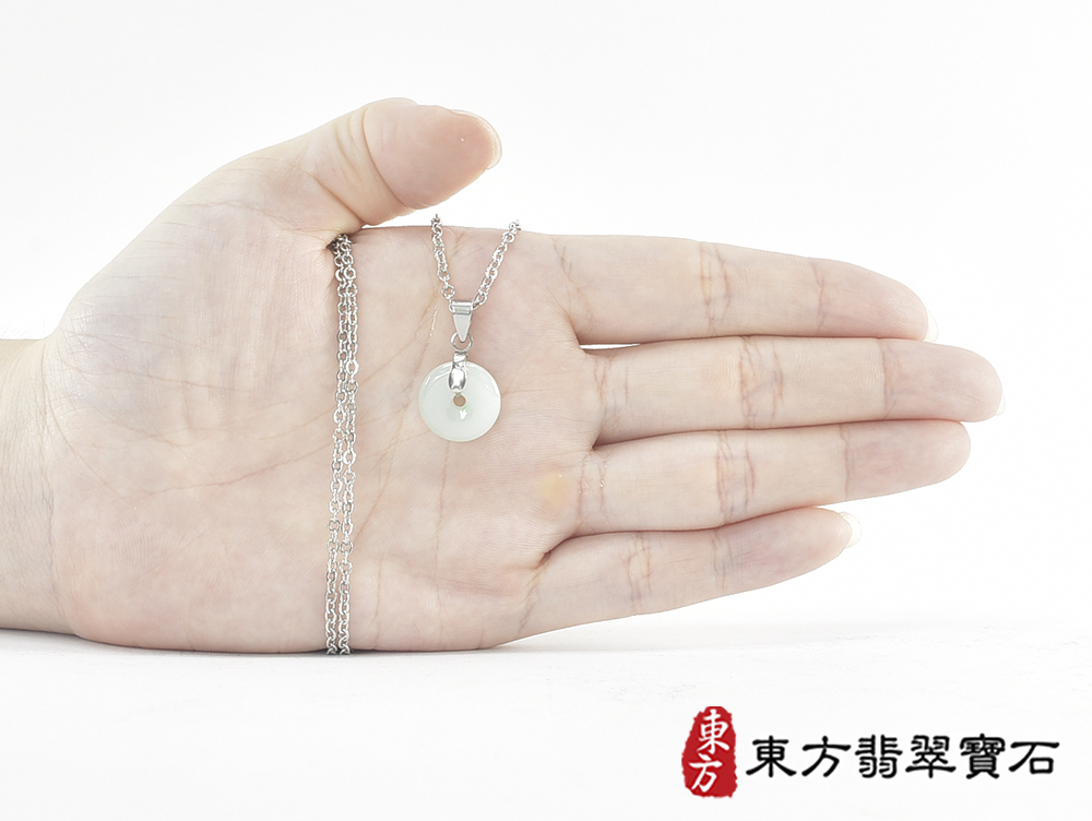 翡翠平安扣項鍊玉珮(平安富貴:平安扣牌A貨翡翠平安扣玉珮、緬甸玉平安扣玉墜)。糯豆種平安扣,PN774。客製化訂做各種翡翠平安扣吊墜玉珮項鍊。★附A貨翡翠雙證書 7.jpg