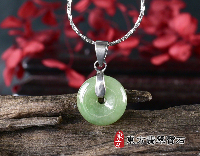翡翠平安扣項鍊玉珮(平安富貴:平安扣牌A貨翡翠平安扣玉珮、緬甸玉平安扣玉墜)。糯豆種平安扣,PN781。客製化訂做各種翡翠平安扣吊墜玉珮項鍊。★附A貨翡翠雙證書 0.jpg
