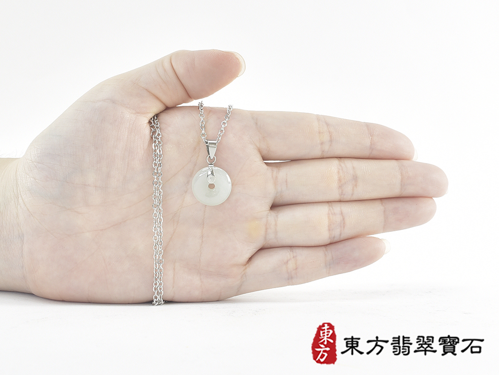 翡翠平安扣項鍊玉珮(平安富貴:平安扣牌A貨翡翠平安扣玉珮、緬甸玉平安扣玉墜)。糯豆種平安扣,PN816。客製化訂做各種翡翠平安扣吊墜玉珮項鍊。★附A貨翡翠雙證書 7.jpg