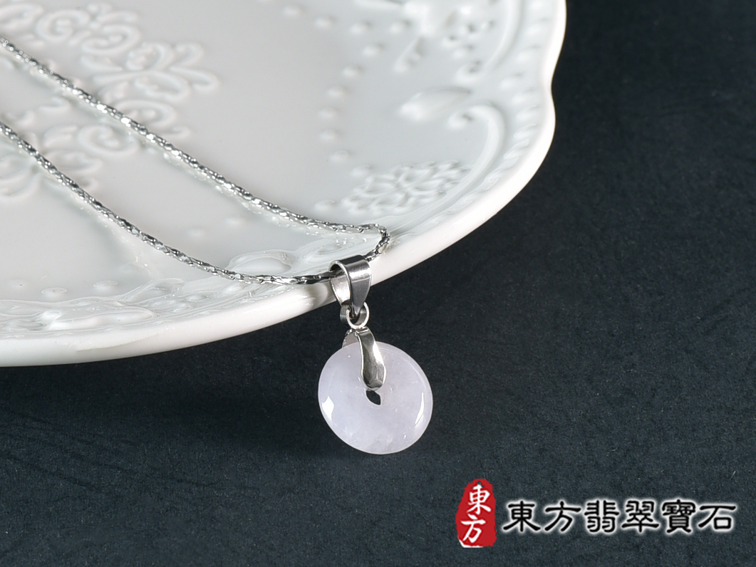 翡翠平安扣項鍊玉珮(平安富貴:平安扣牌A貨翡翠平安扣玉珮、緬甸玉平安扣玉墜)。糯豆種平安扣,PN833。客製化訂做各種翡翠平安扣吊墜玉珮項鍊。★附A貨翡翠雙證書 3.jpg