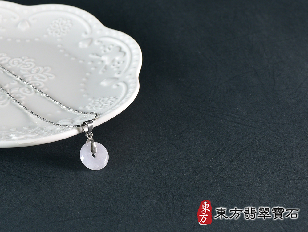 翡翠平安扣項鍊玉珮(平安富貴:平安扣牌A貨翡翠平安扣玉珮、緬甸玉平安扣玉墜)。糯豆種平安扣,PN833。客製化訂做各種翡翠平安扣吊墜玉珮項鍊。★附A貨翡翠雙證書 5.jpg