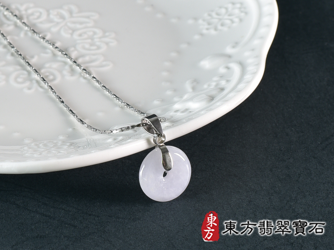 翡翠平安扣項鍊玉珮(平安富貴:平安扣牌A貨翡翠平安扣玉珮、緬甸玉平安扣玉墜)。糯豆種平安扣,PN837。客製化訂做各種翡翠平安扣吊墜玉珮項鍊。★附A貨翡翠雙證書 3.jpg