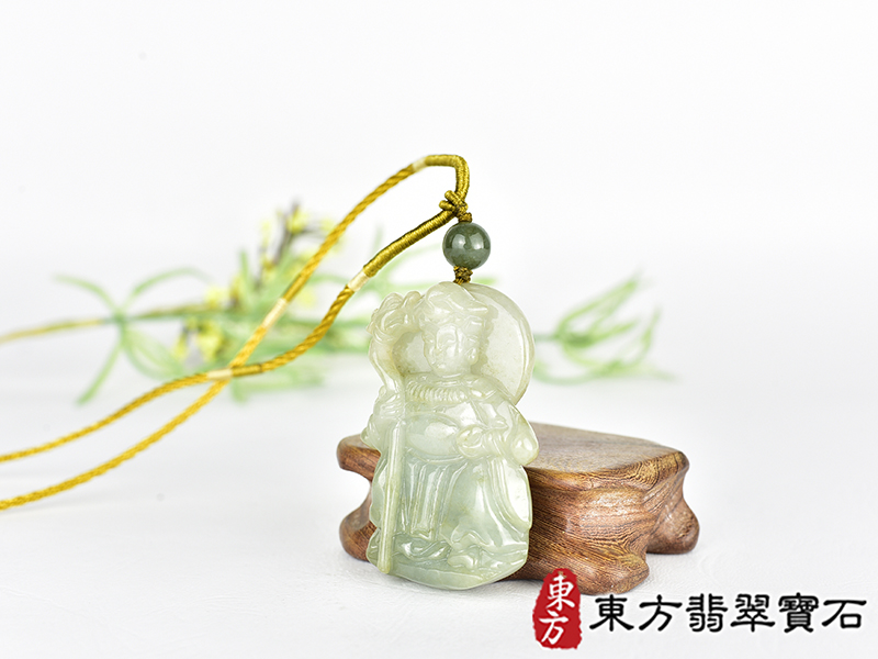 翡翠瑤池金母項鍊玉珮(王母娘娘:瑤池金母牌A貨翡翠瑤池金母玉珮、緬甸玉瑤池金母玉墜)。油青豆種翡翠瑤池金母,QE081。客製化訂做各種翡翠瑤池金母吊墜玉珮項鍊。★附A貨翡翠雙證書 1.jpg